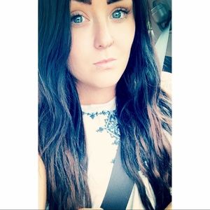 Meet your Posher, Deborah